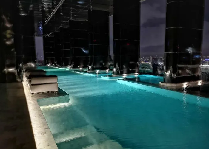 Apartamento Luxurious & Romantic In The Heart Of Bkk. Mrt/bts!