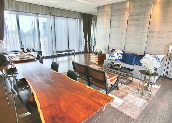 Luxurious & Romantic In The Heart Of Bkk. Mrt/bts! Lägenhet Bangkok